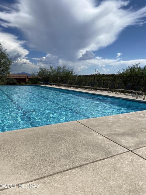 10566 E Singing Canyon Dr, Tucson, AZ 85747 photo 9