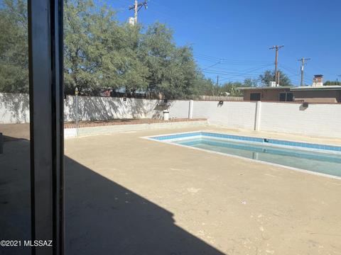 4743 E 4th St, Tucson, AZ 85711 photo 5