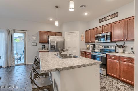 6487 E Brushback Loop, Tucson, AZ 85756 photo 12