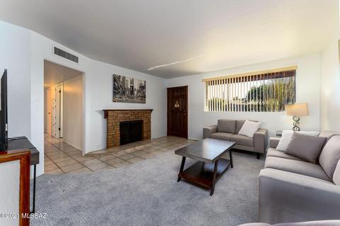 8001 E Kenyon Dr, Tucson, AZ 85710 photo 5