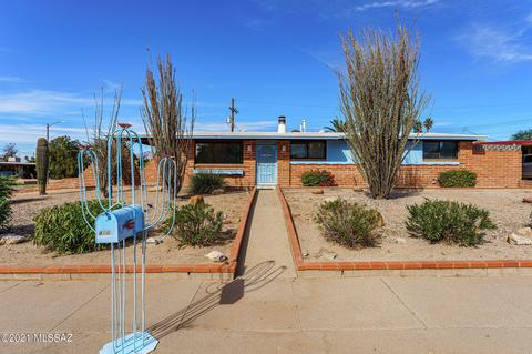 8001 E Kenyon Dr, Tucson, AZ 85710 photo 1
