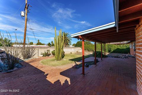 8001 E Kenyon Dr, Tucson, AZ 85710 photo 21