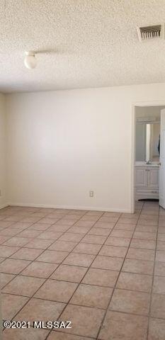 1980 W Chablis Pl, Tucson, AZ 85746 photo 7