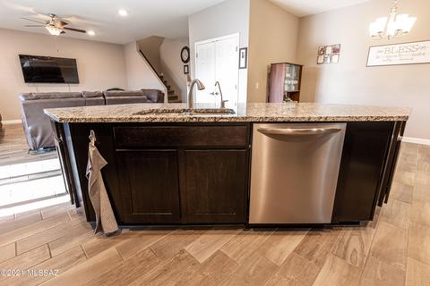 12160 E Becker Dr, Vail, AZ 85641 photo 16