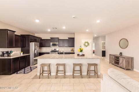 12079 E Domnitch Dr, Vail, AZ 85641 photo 2