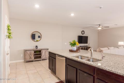 12079 E Domnitch Dr, Vail, AZ 85641 photo 7