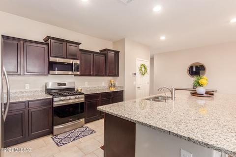 12079 E Domnitch Dr, Vail, AZ 85641 photo 5