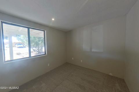 7701 E Persimmon Dr, Tucson, AZ 85730 photo 11