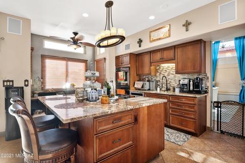 145 N Eastern Slope Loop, Tucson, AZ 85748 photo 12