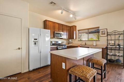 4263 E Babbling Brook Dr, Tucson, AZ 85712 photo 5