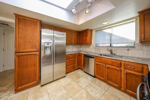 6853 E Via Vigna, Tucson, AZ 85750 photo 12