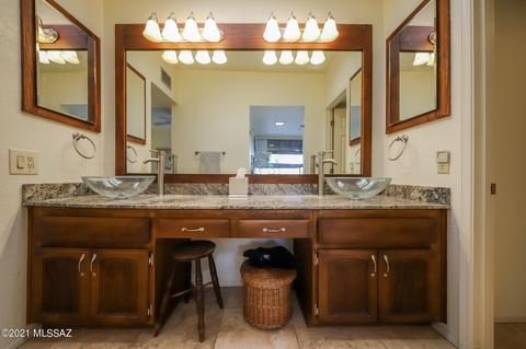 6853 E Via Vigna, Tucson, AZ 85750 photo 18