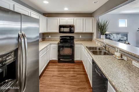10675 E Pleasant Pasture Dr, Tucson, AZ 85747 photo 8