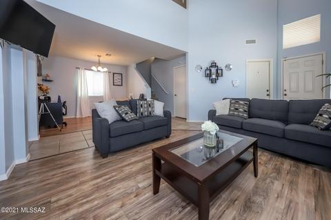2407 E Camino Malcote, Tucson, AZ 85706 photo 4