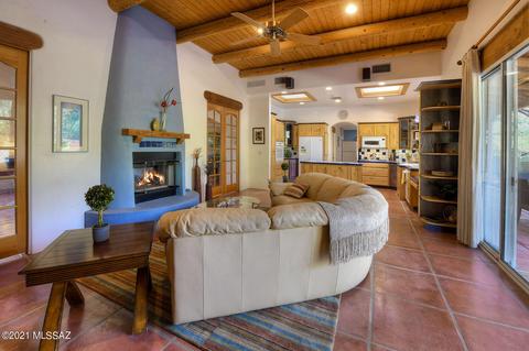 12301 E Snyder Rd, Tucson, AZ 85749 photo 3