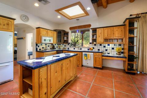 12301 E Snyder Rd, Tucson, AZ 85749 photo 4