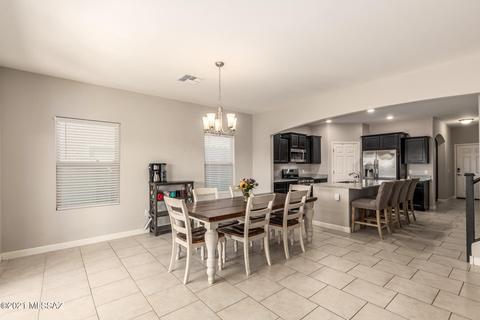12198 E Becker Dr, Vail, AZ 85641 photo 10