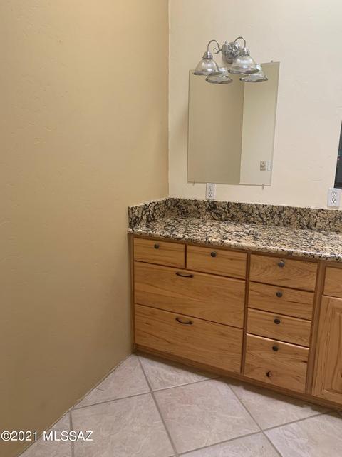 8652 E 26th Pl, Tucson, AZ 85710 photo 18