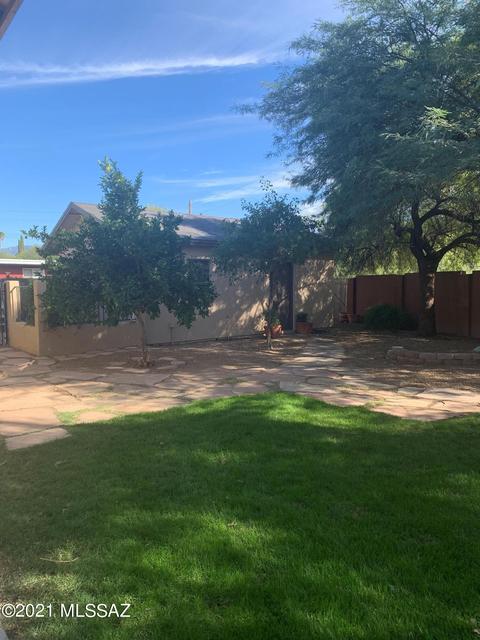 8652 E 26th Pl, Tucson, AZ 85710 photo 6