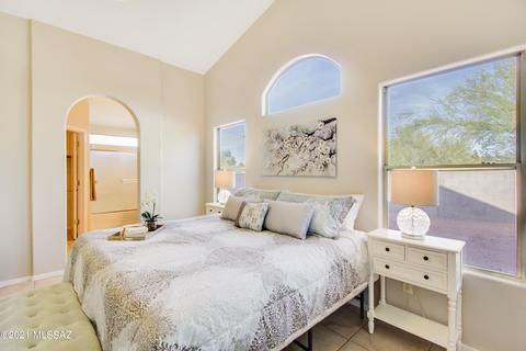 4461 E Mesquite Desert Trl, Tucson, AZ 85706 photo 18