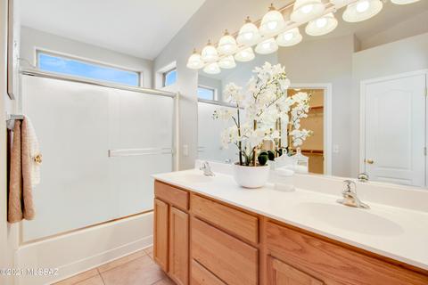 4461 E Mesquite Desert Trl, Tucson, AZ 85706 photo 21