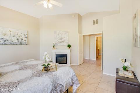 4461 E Mesquite Desert Trl, Tucson, AZ 85706 photo 20