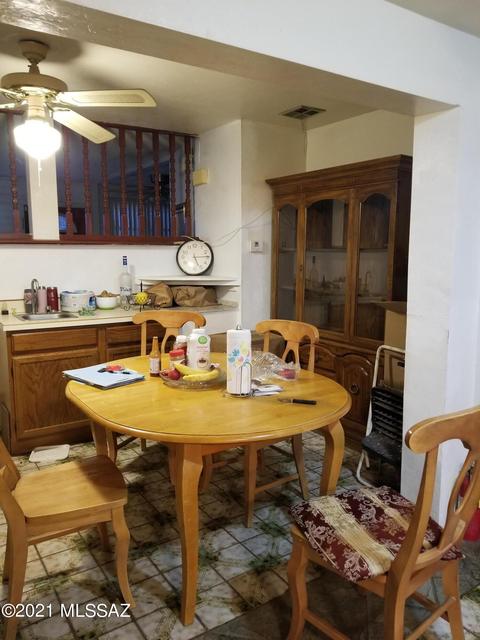 3502 E Sylvane St, Tucson, AZ 85713 photo 2