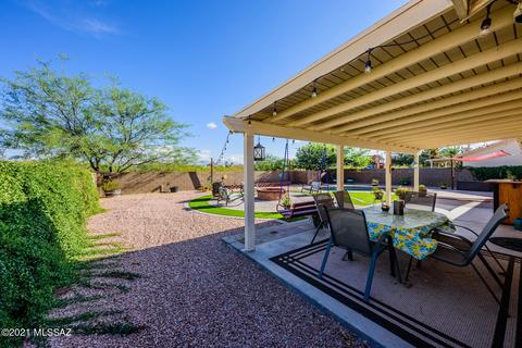 9765 E Paseo Del Tornasol, Tucson, AZ 85747 photo 3