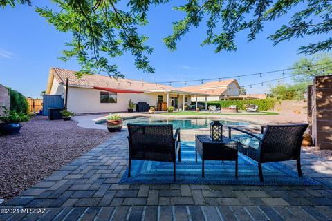 9765 E Paseo Del Tornasol, Tucson, AZ 85747 photo 7