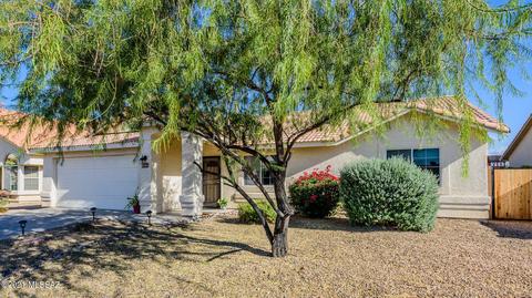 9765 E Paseo Del Tornasol, Tucson, AZ 85747 photo 2