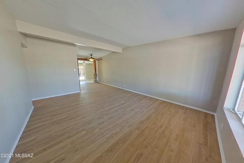 5602 E 35th St, Tucson, AZ 85711 photo 2