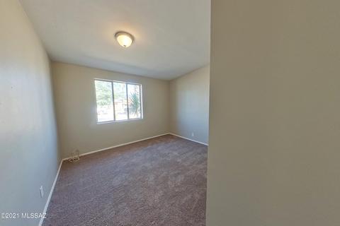 5602 E 35th St, Tucson, AZ 85711 photo 9