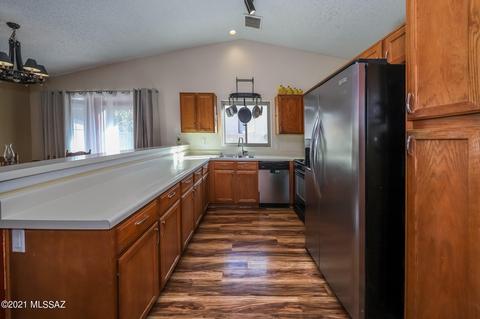 9971 E Watson Dr, Tucson, AZ 85730 photo 6