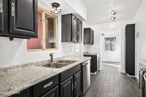 6232 E 24th St, Tucson, AZ 85711 photo 5