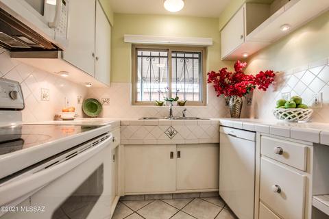 5656 E 2nd St, Tucson, AZ 85711 photo 5