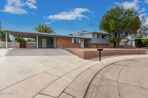 8108 E Colette Pl, Tucson, AZ 85710 photo 2