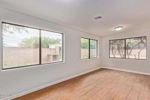 8108 E Colette Pl, Tucson, AZ 85710 photo 25