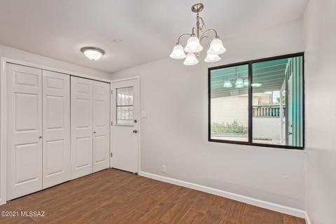8108 E Colette Pl, Tucson, AZ 85710 photo 10