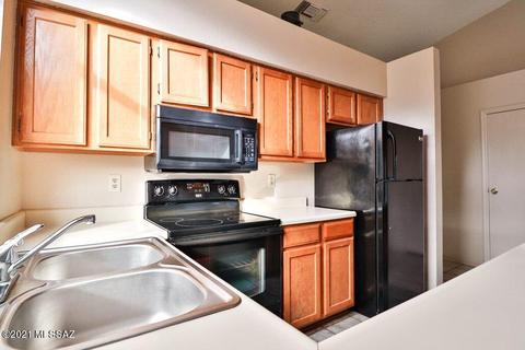 9256 N Eaglestone Loop, Tucson, AZ 85742 photo 3