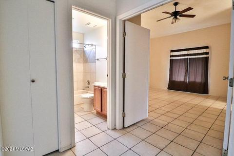 9256 N Eaglestone Loop, Tucson, AZ 85742 photo 18