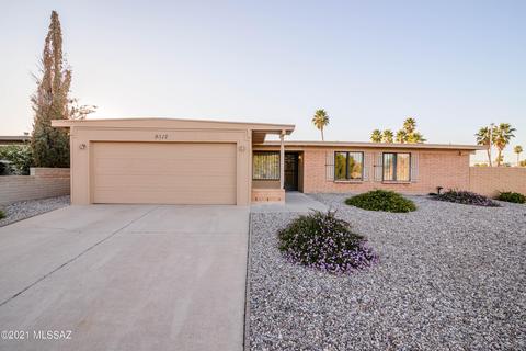 9512 E Watson Dr, Tucson, AZ 85730 photo 2