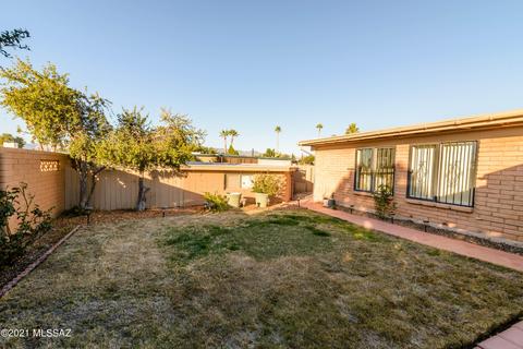 9512 E Watson Dr, Tucson, AZ 85730 photo 13