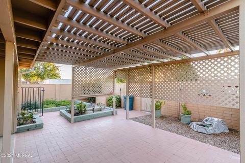 9512 E Watson Dr, Tucson, AZ 85730 photo 6