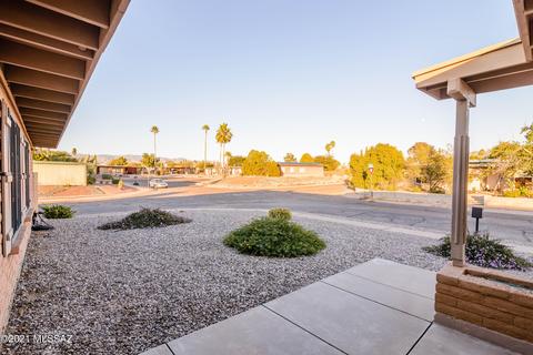 9512 E Watson Dr, Tucson, AZ 85730 photo 26