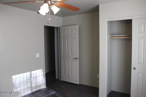 449 E Lester St, Tucson, AZ 85705 photo 21