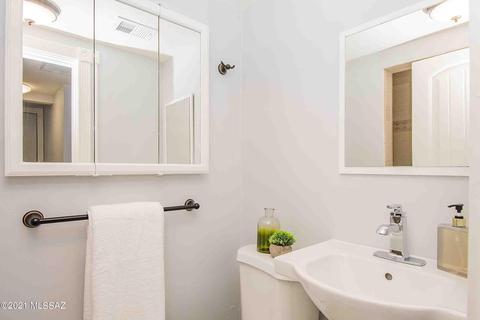 2102 E Copper St, Tucson, AZ 85719 photo 21