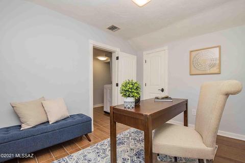 2102 E Copper St, Tucson, AZ 85719 photo 24