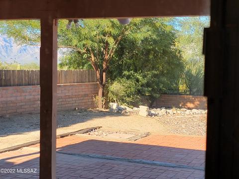 10057 Eric Allan Pl, Tucson, AZ 85748 photo 8