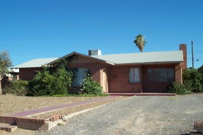 1102 E Seneca St, Tucson, AZ 85719 photo 2