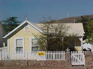 325 Park Ave, Bisbee, AZ 85603 photo 1